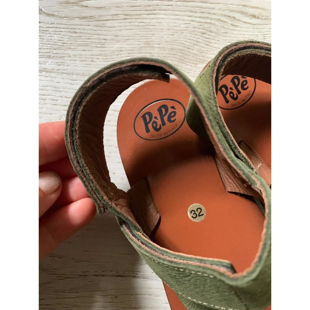 PePe Kids Olive Green Leather‎ Sandals Made in Italy Size 32 EU Hook Loop Straps